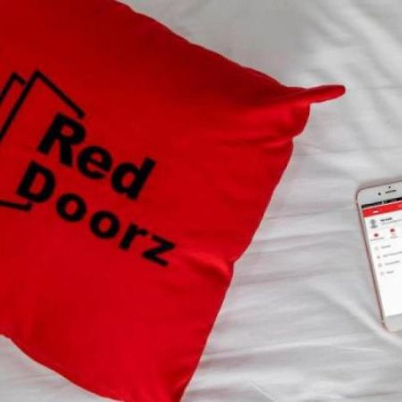Reddoorz Plus Near Rs Rk Charitas 2 Palembang Luaran gambar