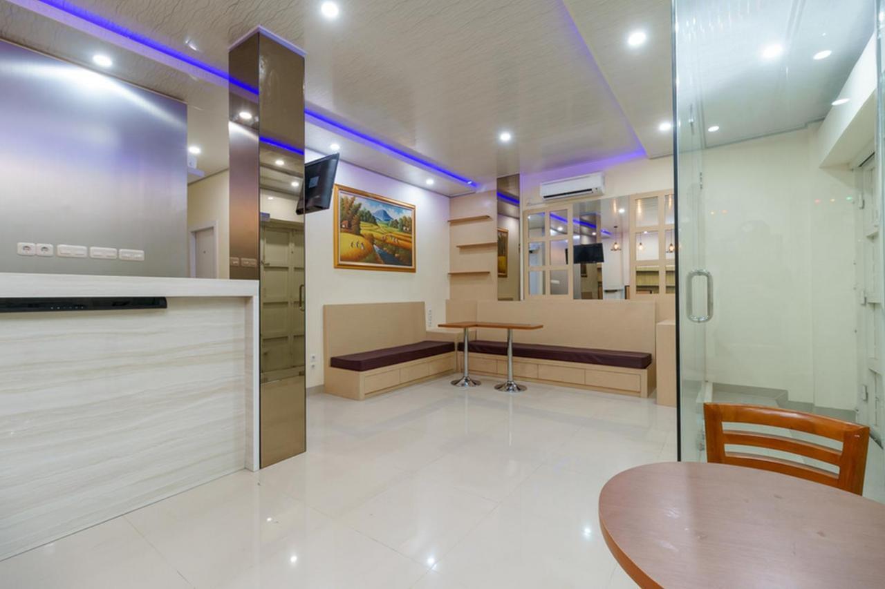 Reddoorz Plus Near Rs Rk Charitas 2 Palembang Luaran gambar