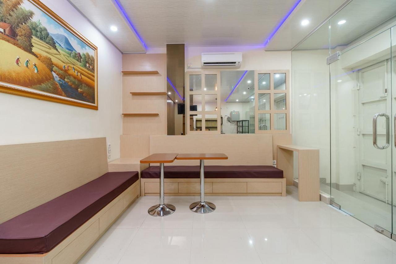 Reddoorz Plus Near Rs Rk Charitas 2 Palembang Luaran gambar